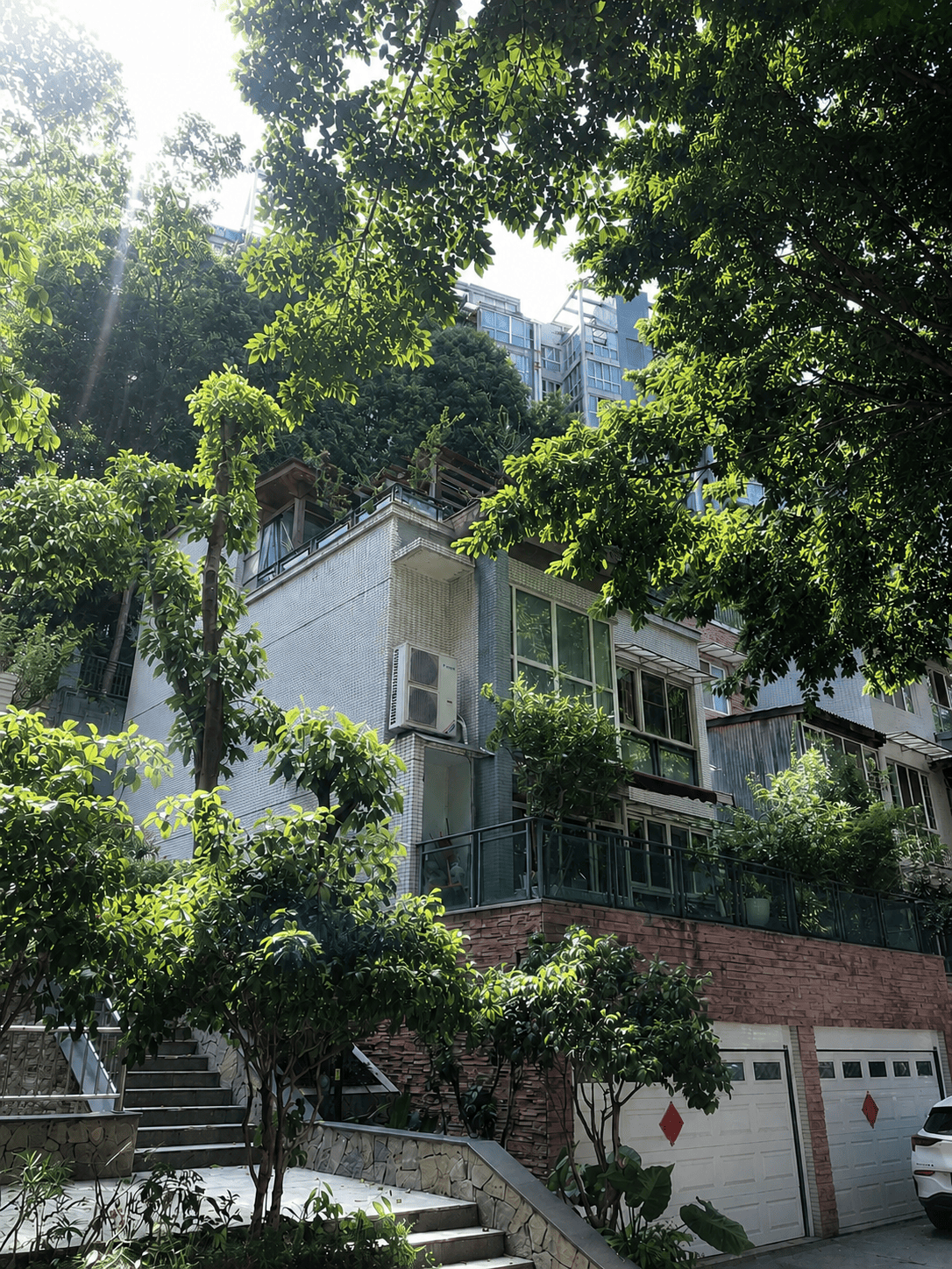 三明岛居岁月从容升级：小小岛老别墅加装蒂升悦行款电梯